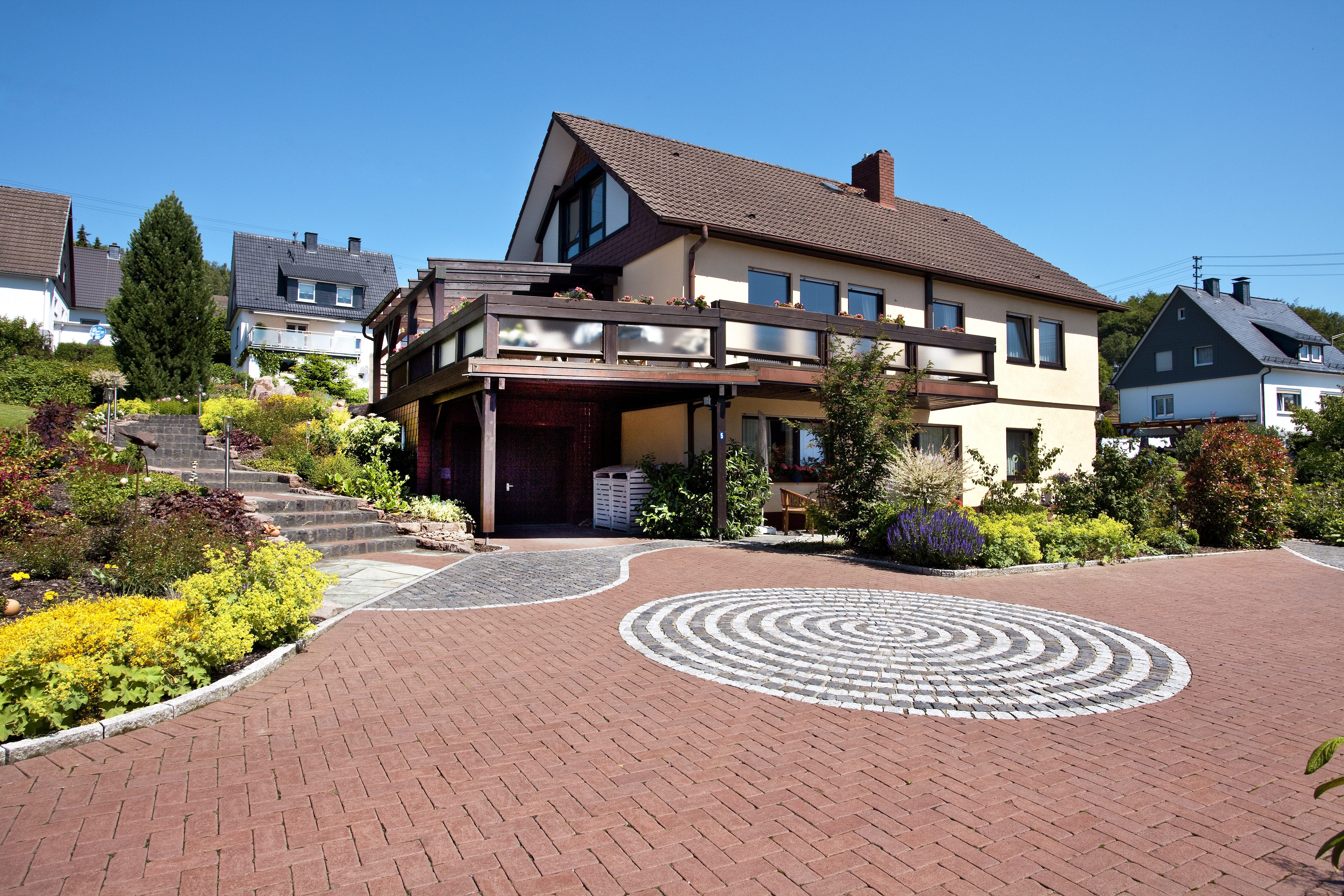 Objekt HilchenbachKeratique - Braun